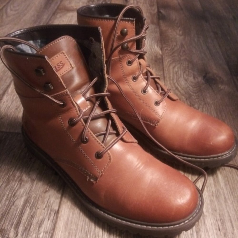 G.H.Bass Men's 10-D Leather Lace up Boots.
